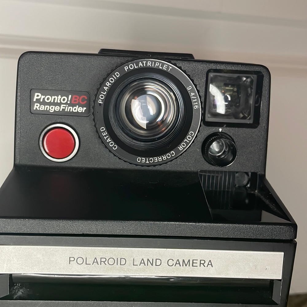 Old Vintage 1940 or 1960 (i think) Camera, SX-70